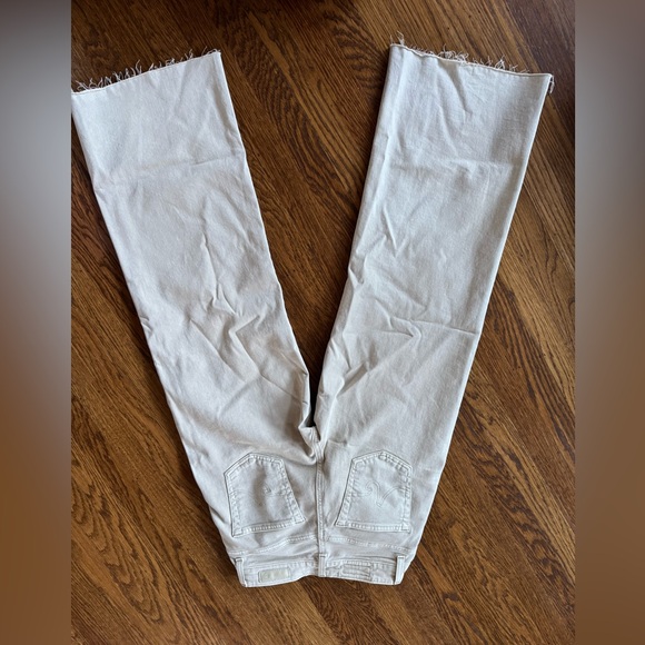 Saige Mid Rise Cropped Wide Leg Jeans in Opal Stone. Size 24 - Picture 2 of 5